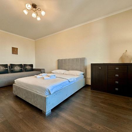 Apartpoltava Світлі Просторі Апартаменти 80М2 , 2-Окремі Кімнати, Новобудова Центр Чек Банківський Exterior foto